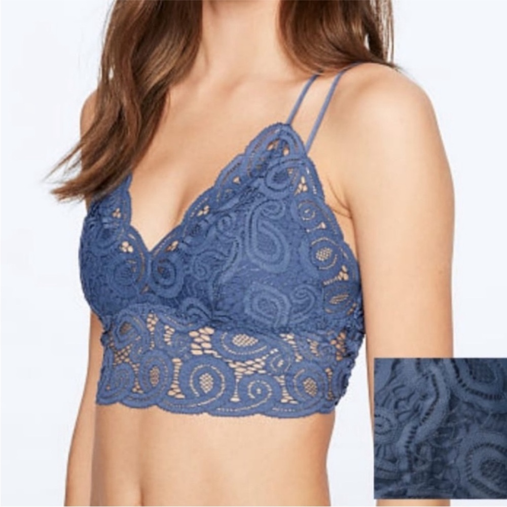 Pink Victoria’s Secret Longline Crochet Lace Bralette Wireless Bra, Blue Size L